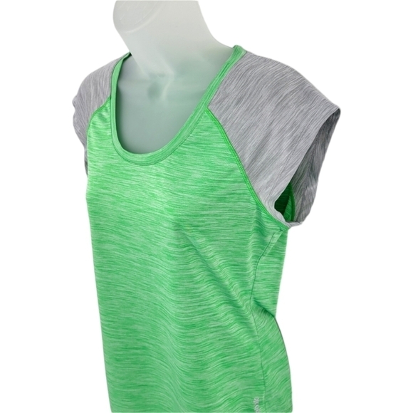 Reebok Scoop Neck Cap Sleeve Athletic Top Size S - Picture 7 of 9